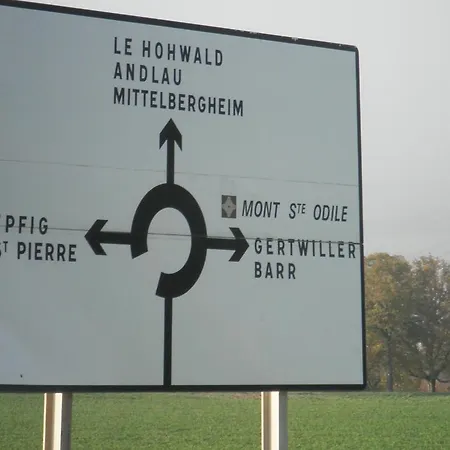 Tilly's And House 3*