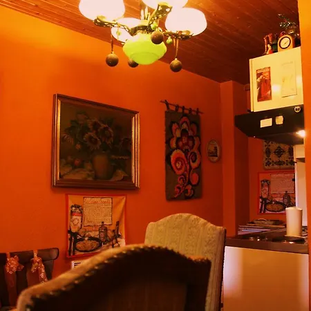 Tilly's And House Гостевой дом