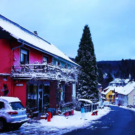 Pensjonat Tilly's And House