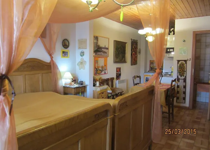 Gasthuis Tilly's And House 3*