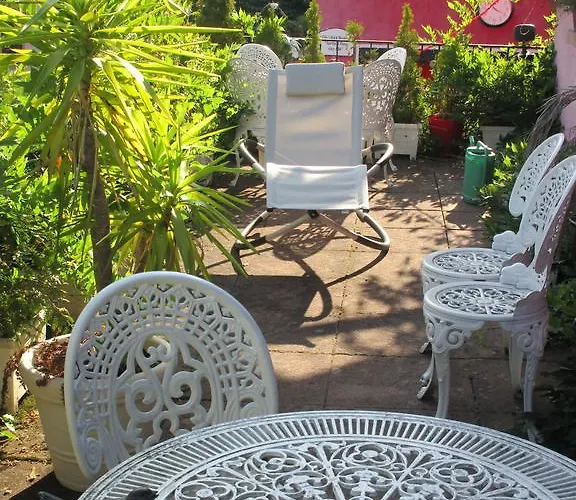 Gasthuis Tilly's And House 3*