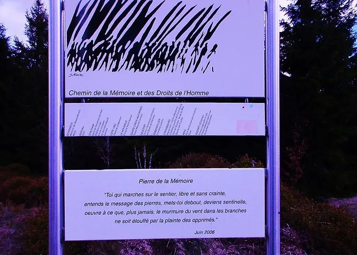 Gasthuis Tilly's And House